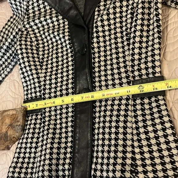 Classiques Entier Wool Leather Houndstooth Knit Blazer Fitted Cardigan Sweater
